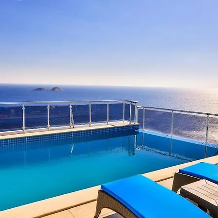 Deniz Manzarali Tatil Villasi